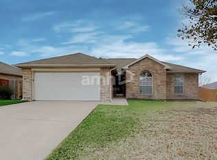 1417 Indian Wells Trl, Midlothian, TX 76065