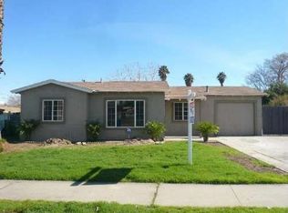 5495 Lewis Ave, Riverside, CA 92503