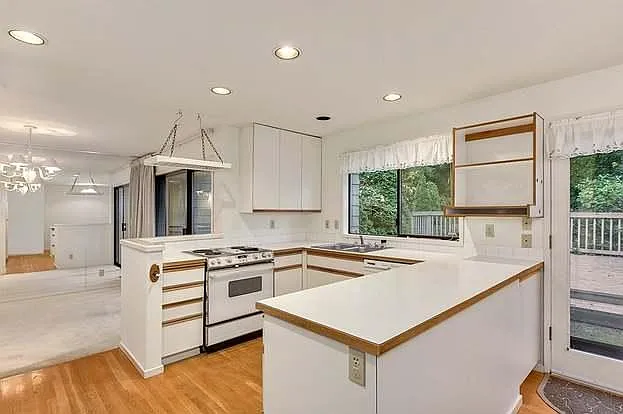 3605 93rd Ave SE — Photo 6