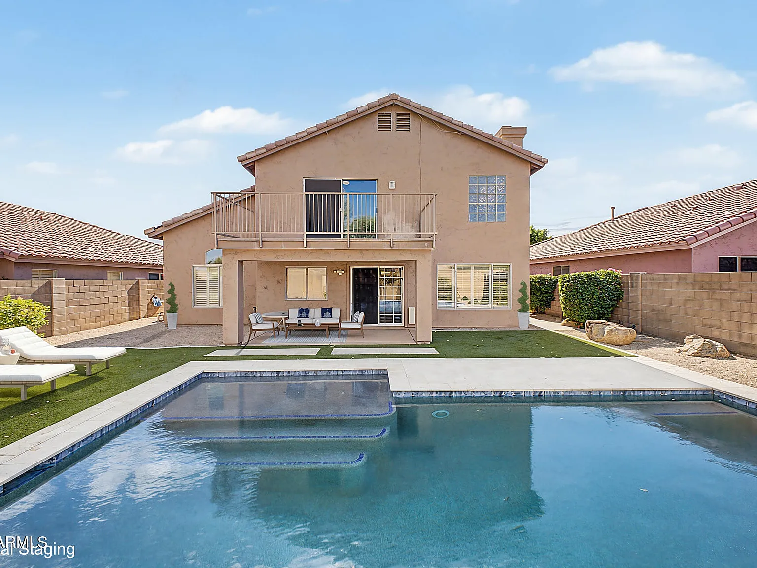 4 bed, 3.0 bath, 2504 sqft, $4,650 — Photo 2
