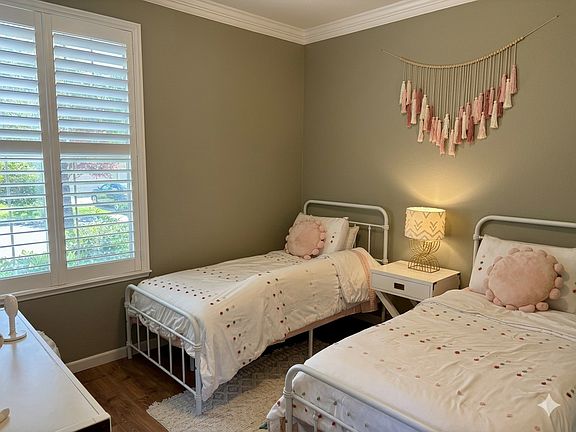4th image of 5028 Garlenda Dr