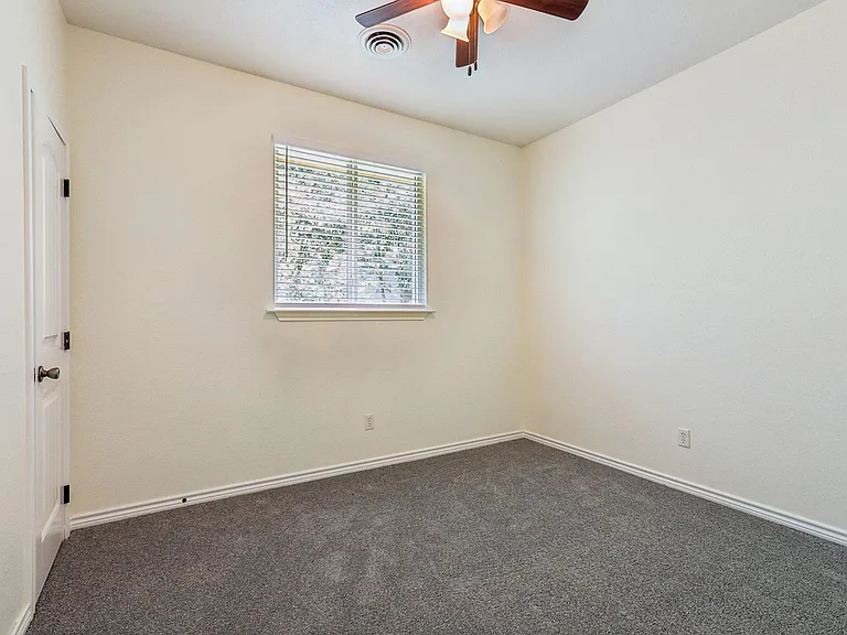 133 N Kanaio Dr #B — Photo 11