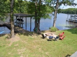 34218 Battle Beach Rd, Franklin, VA 23851