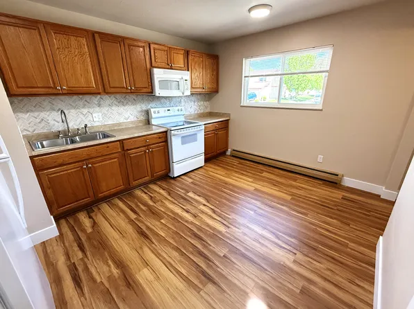 1129 Darby St APT A, Colorado Springs, CO 80907