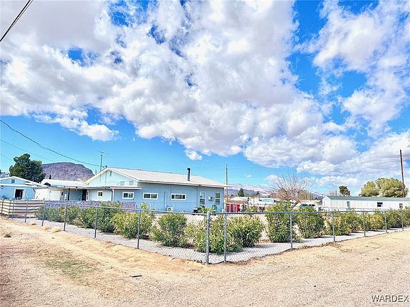 3rd image of 2780 E John L Avenue