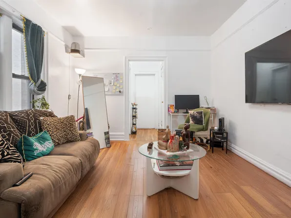 270 Harrison Avenue image 3 of 24