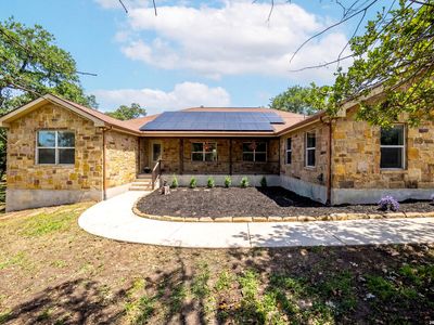525 Enchanted Oak Dr, La Vernia, TX, 78121