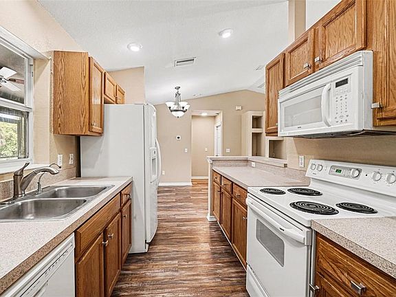 5th image of 4431 Andris St