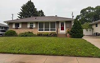 1st image of 2550 11th Ave NW