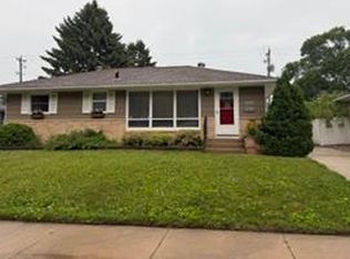 2550 11th Ave NW, Rochester, MN 55901