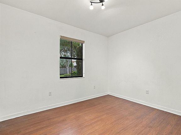 4th image of 11788 SW 151st Path