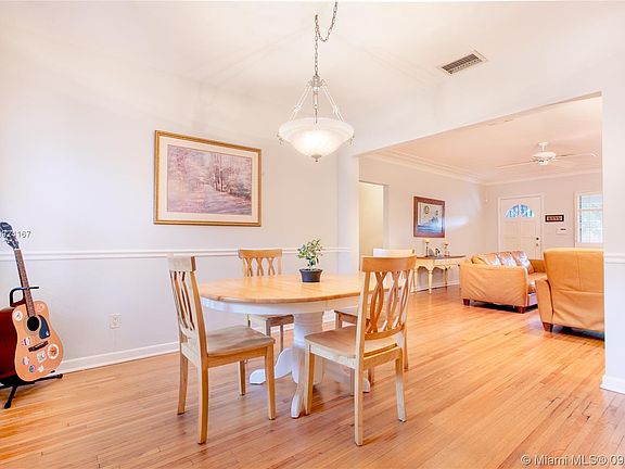 5th image of 1541 Consolata Ave