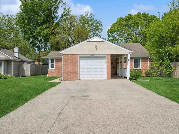 637 Hibbard Rd, Wilmette, IL 60091