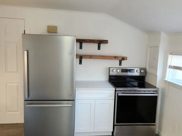 1 bed, 1.0 bath, 800 sqft, $975, (undisclosed Address), Addison, NY 14801
