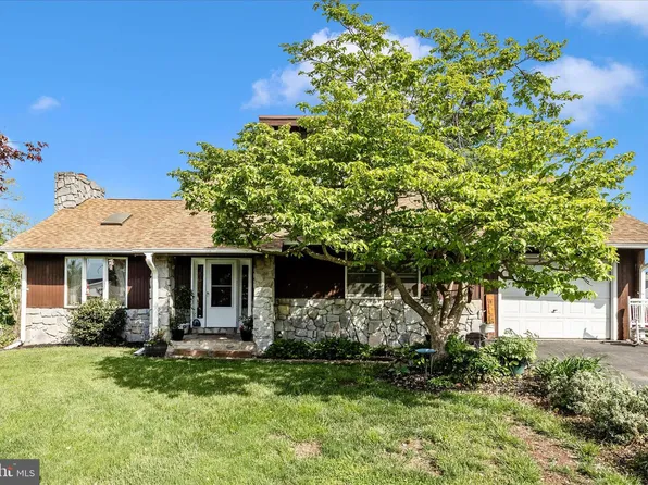 112 Tacoma St, Thurmont, MD 21788