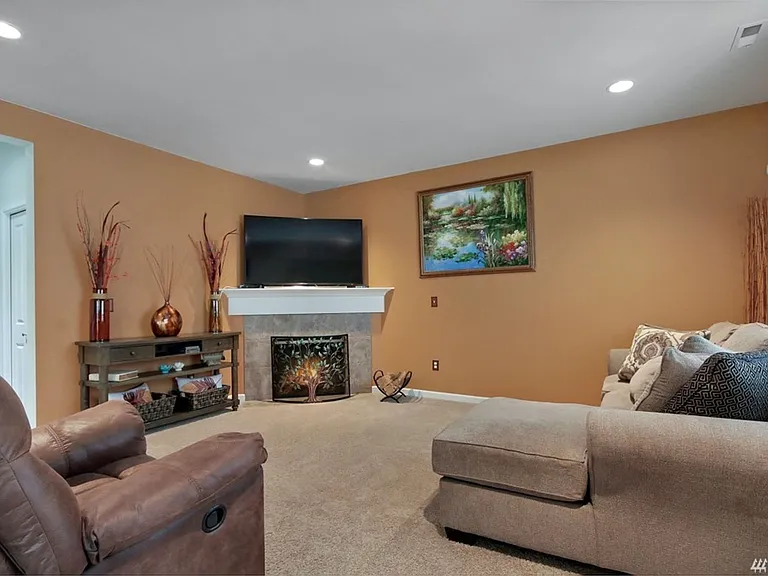 17301 83rd Avenue Ct E — Photo 6