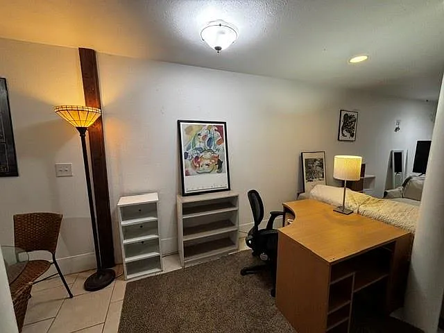 860 1/2 Taft Pl #LL — Photo 3