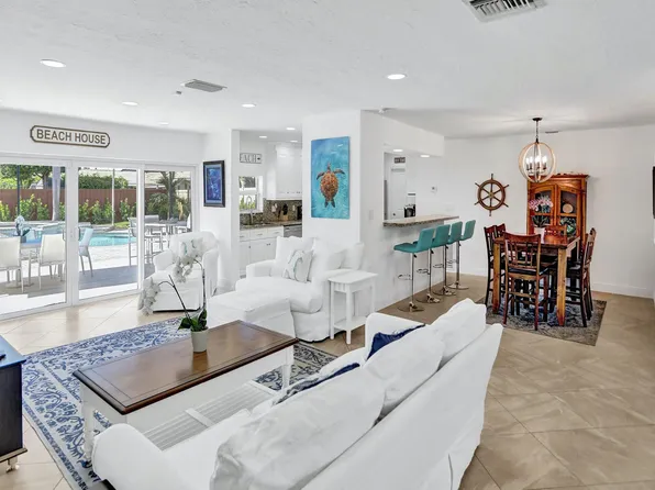 70 SE 10th Street, Pompano Beach, FL 33060