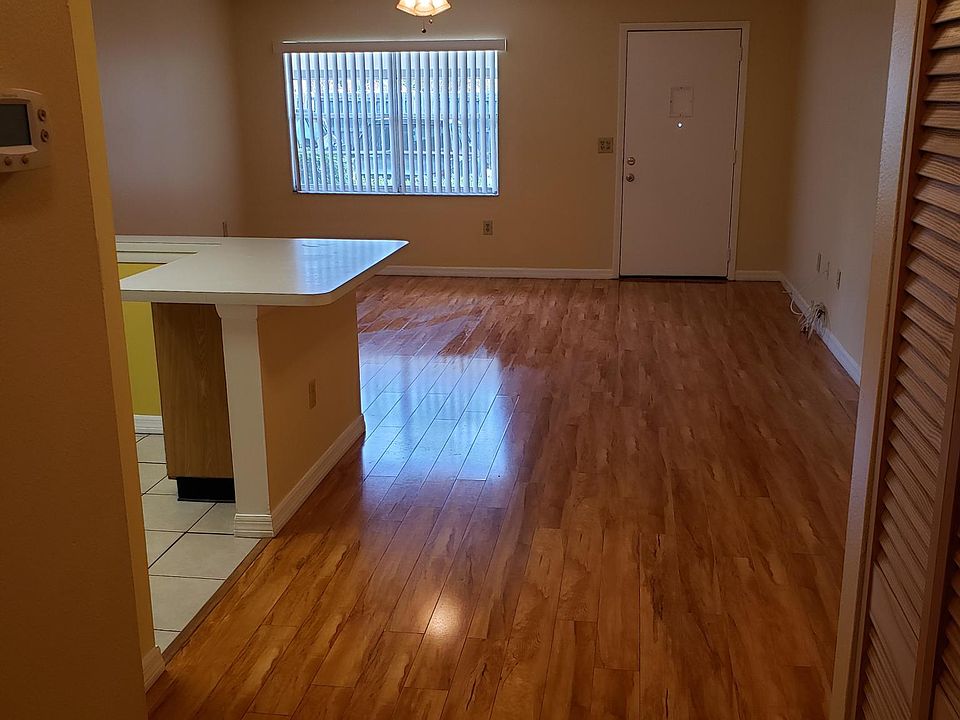1st image of 670 Green Valley