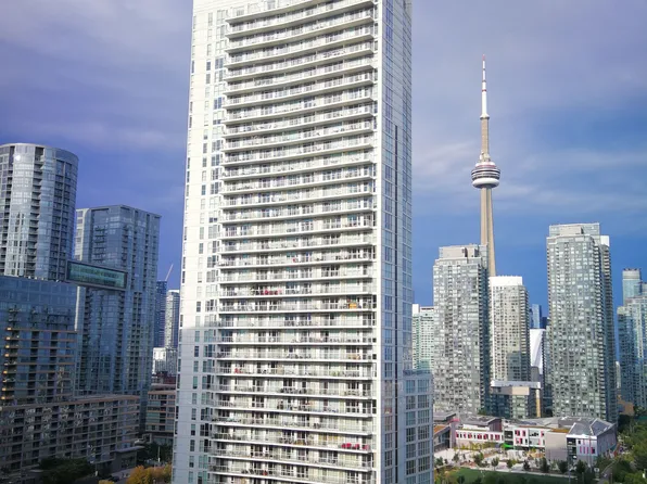 17 Bathurst St, Toronto, ON