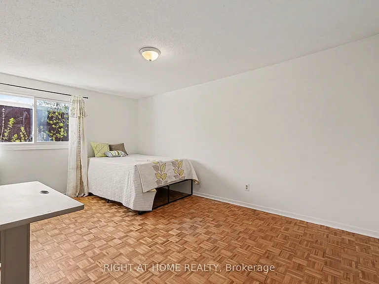 980 Gulf Pl #207 — Photo 25