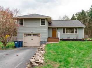 3666 Cold Springs Rd, Baldwinsville, NY 13027