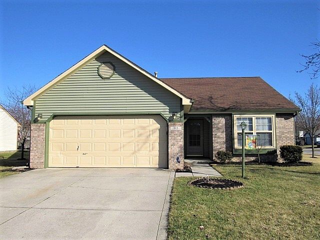 1st image of 915 Washington Cove Ln