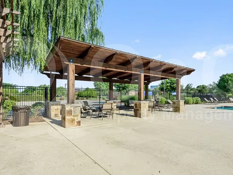 5304 Babcock Rd — Photo 32