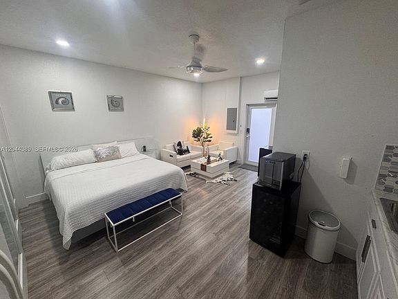 4th image of 3265 SW 153rd Pl #1