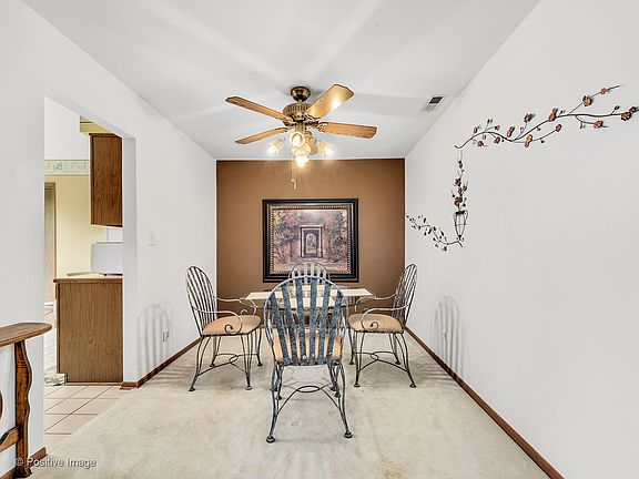 4th image of 1866 Portsmouth Dr #8D