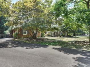 1 Roberts Ln, Middletown, NJ 07748