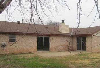 2nd image of 708 Mabel C Fry Blvd