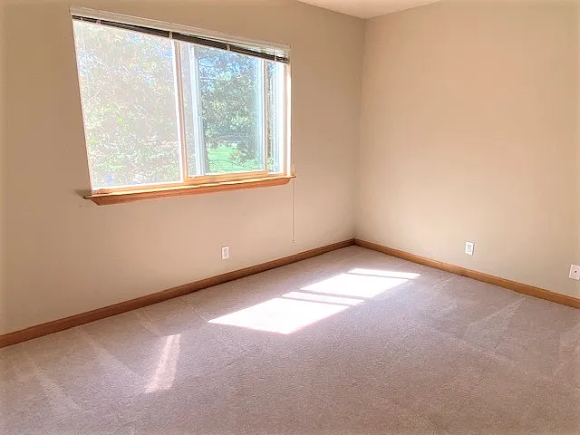 1407 NE 166th Ct — Photo 15