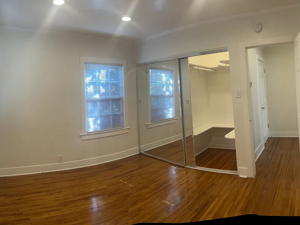 1251 Hyperion Ave