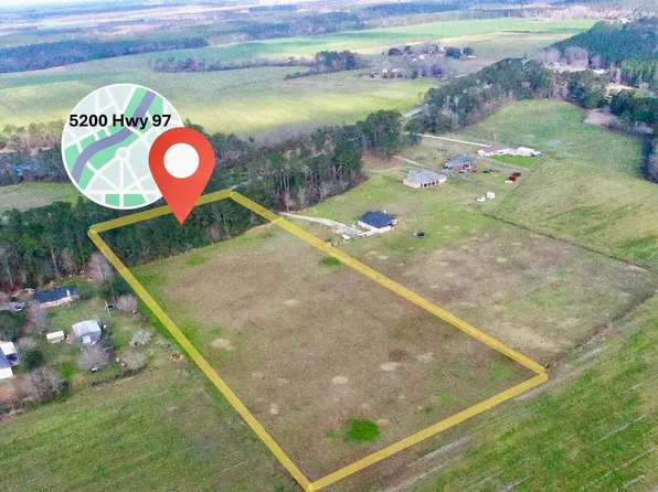 5200 Highway 97, Walnut Hill, FL 32568