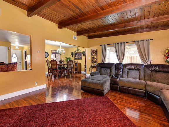 4th image of 4136 Moriah Way