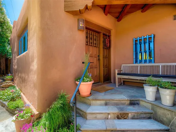 948 Canyon Rd, Santa Fe, NM 87501