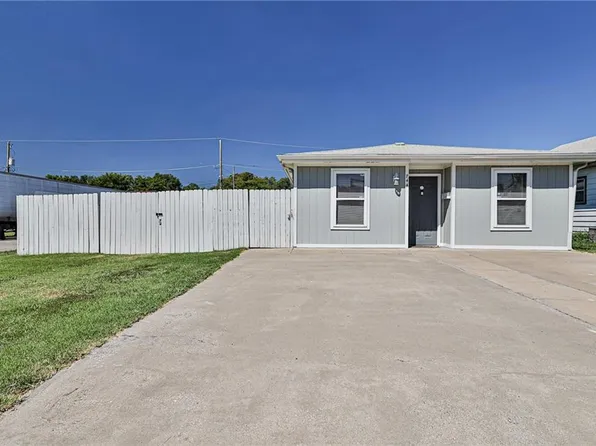 744 Cheyenne Ave, Kansas City, KS 66105