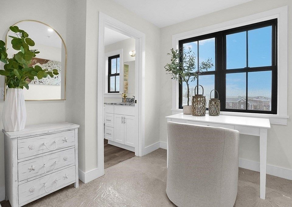 1st image of 7 Water St #5