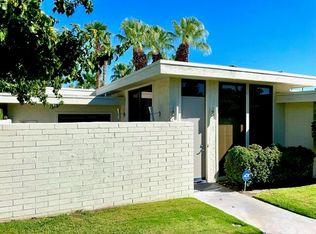130 W Racquet Club Rd UNIT 402, Palm Springs, CA 92262