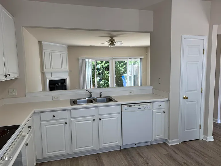 8125 Rhiannon Rd — Photo 9