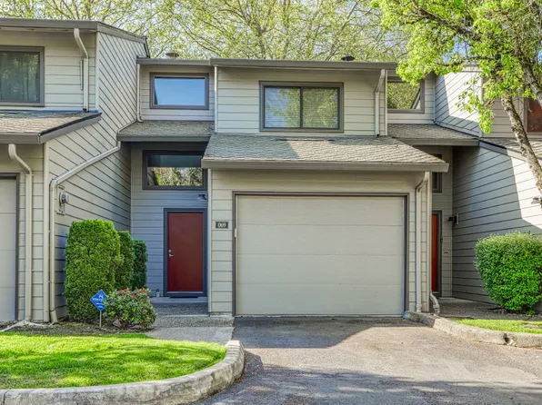 7824 NE Loowit Loop APT 69, Vancouver, WA 98662