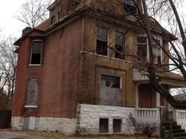 5408 Page Blvd, Saint Louis, MO 63112