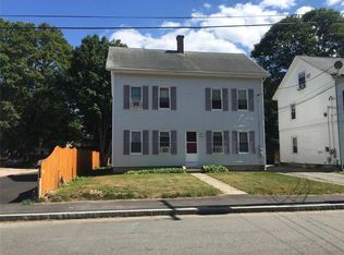 58 Arnold St, Lincoln, RI 02865