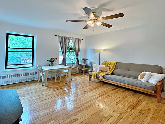 Rented by Douglas Elliman | media 16