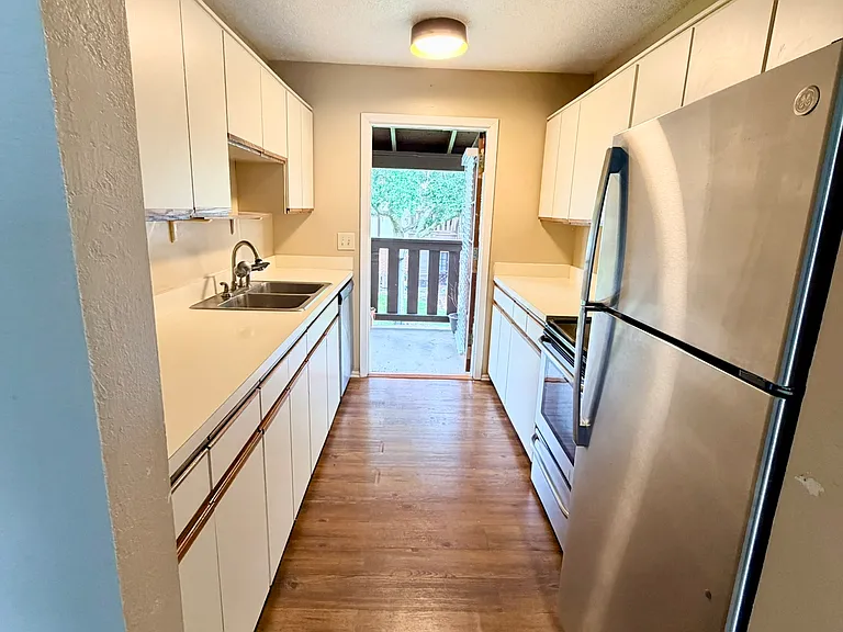 5343 Hansel Ave #F4 — Photo 15
