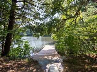 6 Pine Ln, Johnston, RI 02919