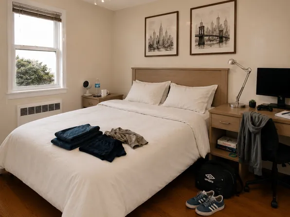 (undisclosed Address), Flushing, NY 11378