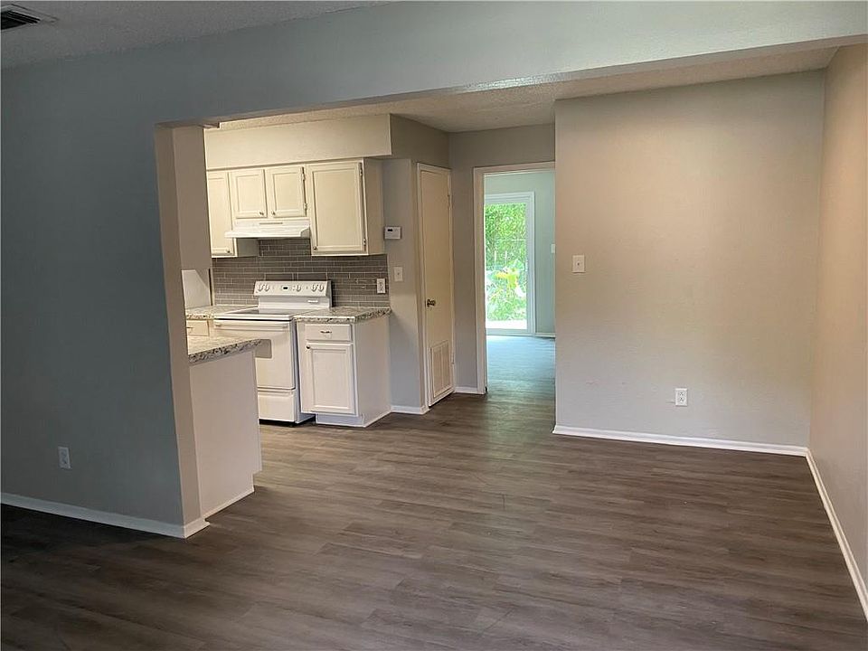 1st image of 1085 Linde St #1085