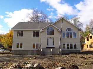 41 Taft Ave, Newburgh, NY 12550